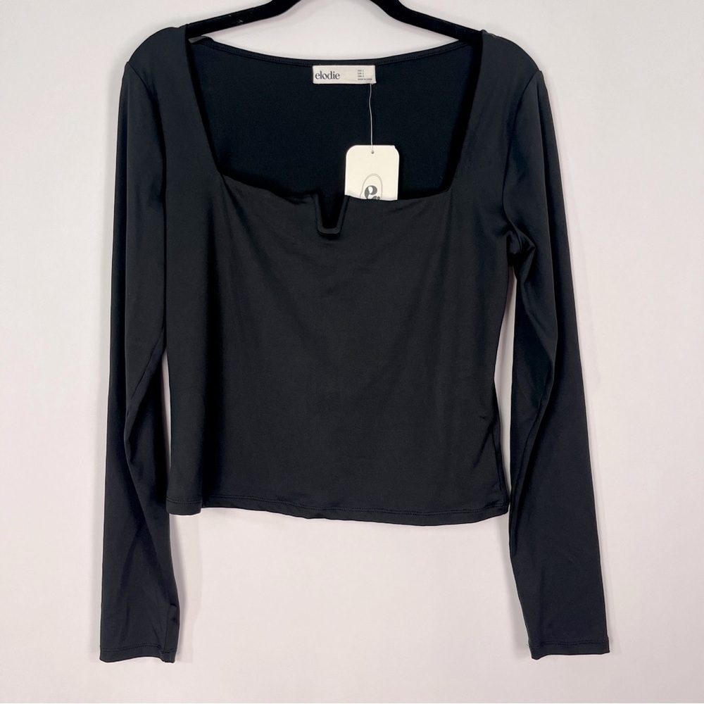 2/$30 Elodie Square Notched V Neck Cropped Long Sleeve Top Black sz Large NWT